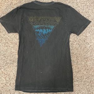 !BRAND NEW! Vans Slim Fit, Graphic Tee